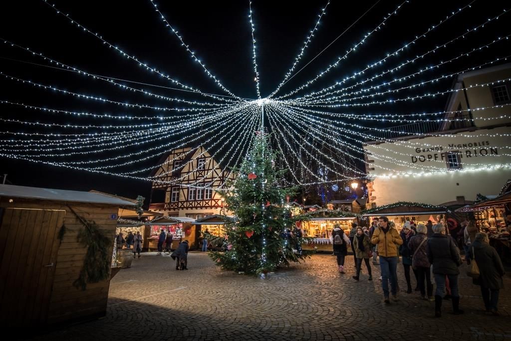 Traditioneller Weihnachtsmarkt in Riquewihr